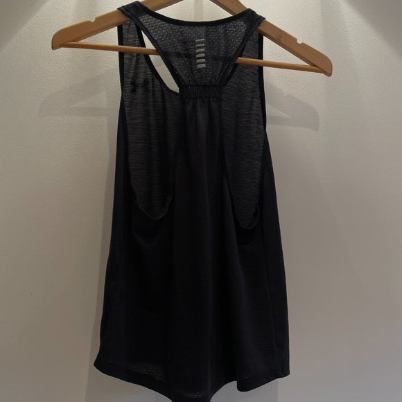 Under Armour "Laser Tank" - Picture 2 of 3